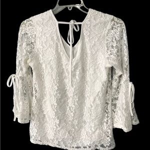 Ladies Ava & grace top white lace medium